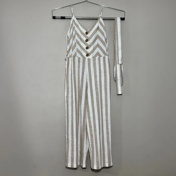 Kensie jeans || women’s beige/white striped cropped romper outfit Sz M - Picture 1 of 8